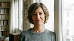 Welke vrouwen kunnen grijs haar beter niet laten uitgroeien en het beter verven