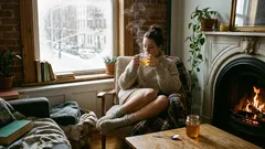 Deze winterdrank helpt zwelling, vermoeidheid, een laag energieniveau en trek in zoet voorkomen